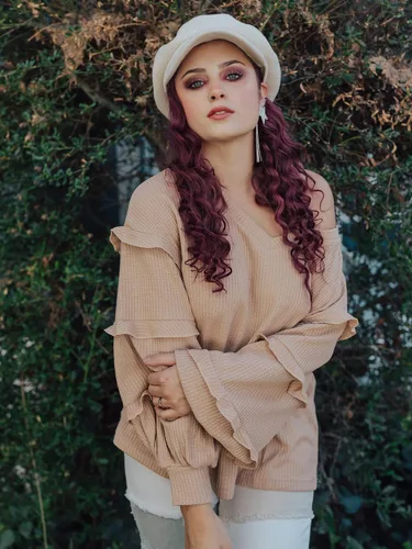 Vista 7 de BTFBM Blusa de manga larga con cuello en V para mujer ajuste holgado con volantes hombros descubiertos punto gofre color sólido camisetas de otoño