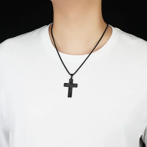 Vista 4 de HattiDoris Collar de cruz de fútbol para niños, colgante de cruz de versículo bíblico inspirador, cadena de acero inoxidable de 22 + 2 pulgadas