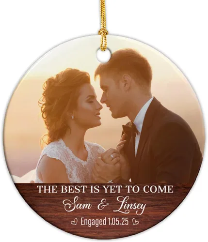 Vista 15 de Adorno de cerámica personalizable con texto en inglés «Our First Christmas Married», adorno de Navidad personalizado para el señor y la señora