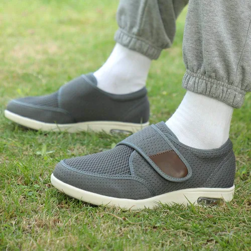 Vista 7 de W&LESVAGO Zapatos anchos ajustables para hombre con edema diabético con plantilla de espuma viscoelástica, amortiguación de aire, zapatos ligeros