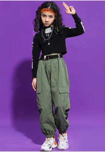 Vista 4 de LOLANTA Conjuntos de ropa para niñas, trajes de baile de jazz de manga larga, tops cortos de estilo cargo hip hop