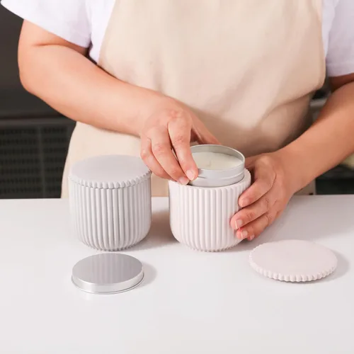 Vista 7 de Boowan Nicole Carousel - Moldes de silicona para tarro de vela de cemento de concreto con lata de vela de 6 onzas, almacenamiento de bricolaje