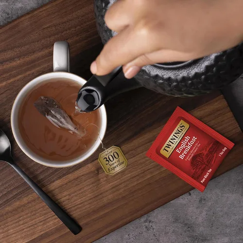 Vista 5 de Twinings Surtido de bolsas de té en caja de regalo, paquete variado (22 unidades), 22 sabores únicos para amantes del té: mujeres, hombres, parejas