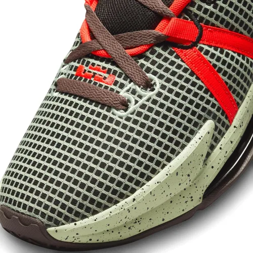 Vista 7 de Nike Lebron Witness 7 - Tenis de baloncesto para hombre