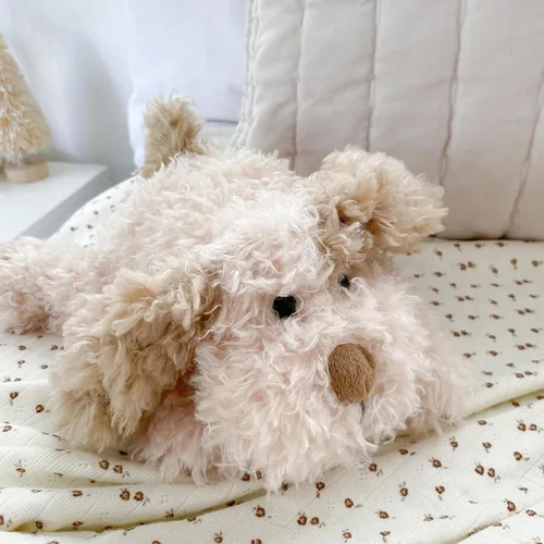 Vista 7 de MON AMI Bogart The Puppy Juguete de Animal de Peluche Juguete de Perro de Peluche Suave y Tierno de 10 Pulgadas Hecho a Mano de Calidad Premium