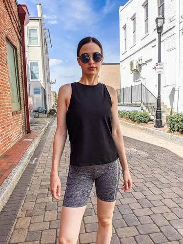 Vista 5 de Camisetas sin mangas de algodón orgánico para mujer, camisetas sin mangas para entrenamiento para mujer
