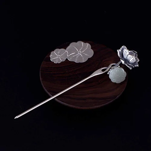 Vista 3 de Hetian Jade Lotus Sterling 925 Horquillas para el pelo hechas a mano con caja de regalo