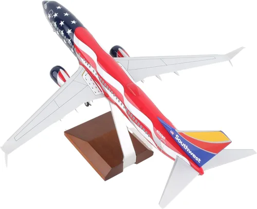 Vista 5 de Skymarks Daron Southwest Freedom One 737-800 1/100 W/Madera y engranaje SKR8288