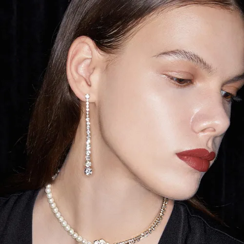 Vista 2 de Silver Long Crystal Line Teardrop Earrings Rhinestone Statement Chain Dangle Earrings for Women Bridal Wedding Party