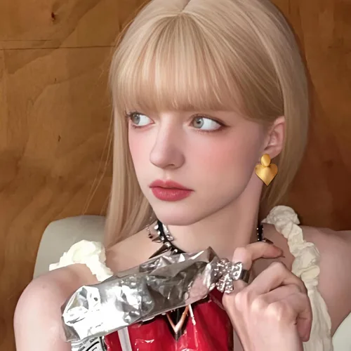 Vista 6 de Aretes de corazón de oro, aretes colgantes rosados para mujer, corazón hueco de moda, joyería de regalo