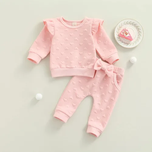 Vista 8 de Ynibbim Conjunto de ropa de San Valentín para bebé, sudadera de manga larga con volantes, pantalones, estampado en forma de corazón