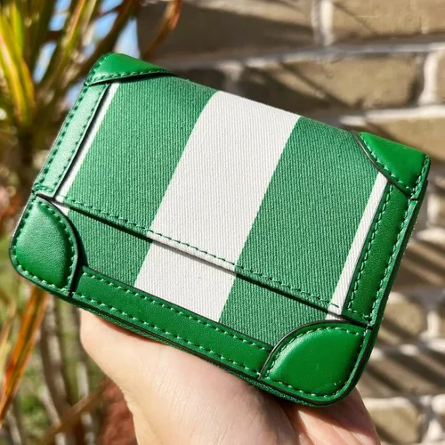 Vista 4 de Kate Spade Traveler - Funda pequeña con cremallera para tarjetas, color verde y blanco, jacquard, Verde multi