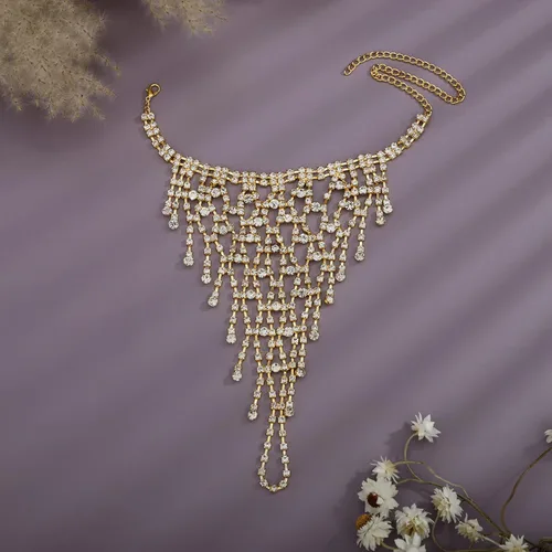 Vista 2 de YERTTER Pulsera dorada con diamantes de imitación para boda, cadena de dedo de cristal brillante con anillo de arnés, cadena de mano, eslabones