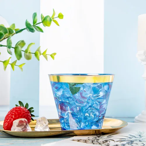 Vista 3 de Nervure 240 vasos de plástico azules – Vasos de plástico con borde dorado de 9 onzas – Taza azul desechable resistente con borde dorado perfecto