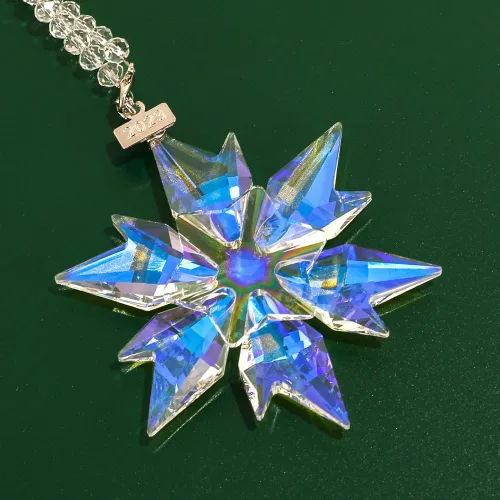 Vista 4 de Adorno de árbol de Navidad de edición Maxistal 2024, copo de nieve de cristal con estrella, adorno para árbol de Navidad, decoración para el hogar
