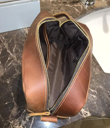 Vista 3 de Calissimo Neceser de viaje de cuero genuino - Kit Dopp - Kit de afeitado.
