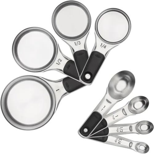 Vista 5 de OXO Good Grips - Vasos medidores de acero inoxidable con broches magnéticos (4 unidades)