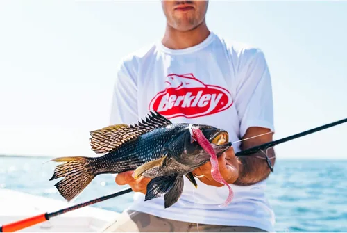 Vista 8 de Berkley Gulp! Cebo suave de pesca con larva para agua salada Blanco