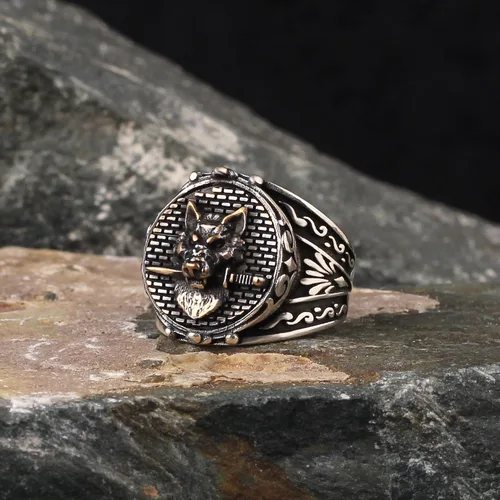 Vista 3 de BayVog 925 Sterling Silver Wolf Ring, Wolf Head Silver Ring, Sculpture Silver Ring, Wolf with Dagger Men's Ring, Animal Ring gifts for men handmade