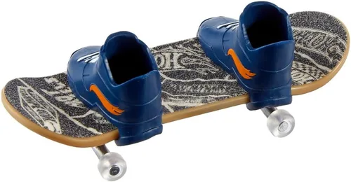Vista 3 de Hot Wheels Vehículo de juguete Skate Tricked Out Trike™ con tenis para mayores de 5 años