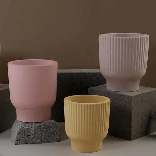 Vista 3 de Moldes redondos para tarros de velas, moldes de silicona cilíndrica creativa, moldes para hacer botellas redondas de rayas de hormigón