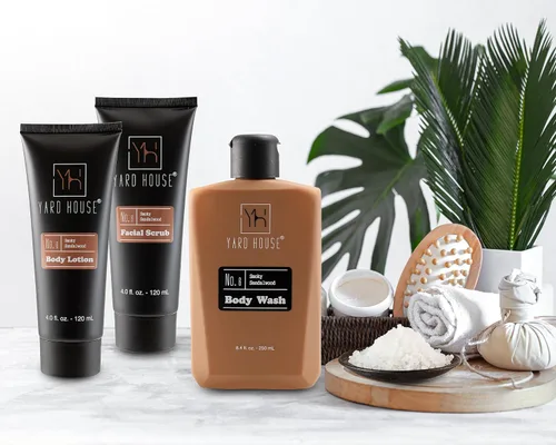 Vista 2 de Yard House Canasta de regalo de baño y cuerpo de lujo para hombres - Sándalo ahumado - Kit de cuidado de la piel totalmente natural para hombres