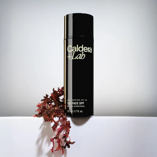 Vista 5 de Caldera + Lab The Face SPF, pantalla solar mineral sin fundición blanca con SPF 30