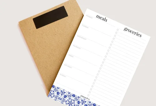 Vista 5 de Julianne & Co - Bloc de notas semanal magnético para planificar comidas y lista de comestibles, 52 páginas A5 premium, con lista de compras