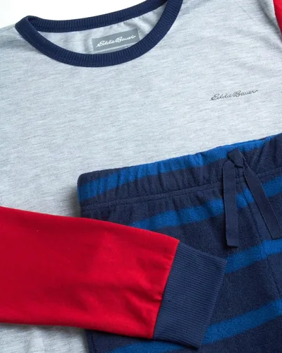 Vista 3 de Eddie Bauer Conjunto de pijama para niño - Acogedor conjunto de ropa de dormir de invierno de forro polar - Camisa de manga larga de 4 piezas