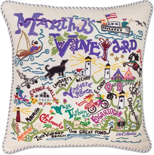 Vista 48 de Catstudio Portland (Oregon) - Almohada decorativa bordada