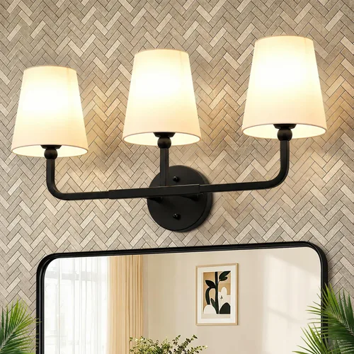 Vista 9 de MOKATNG Lámparas de baño, 3 luces doradas cepilladas, accesorios de iluminación de baño sobre espejo con pantalla de tela blanca acampanada