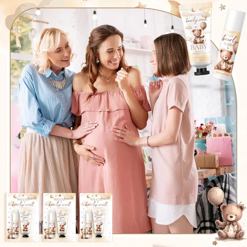 Vista 7 de Juego de 30 regalos de revelación de género para invitados, 30 piezas de crema de manos para baby shower de oso y 30 bálsamo labial con 1 soporte