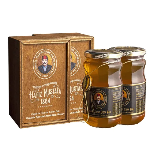 Vista 60 de Hafiz Mustafa 1864 Istanbul Baklava - Caja de pastelería - Bocadillos de postre de Baklava horneados hechos de hojas de masa filo fresca, pistacho