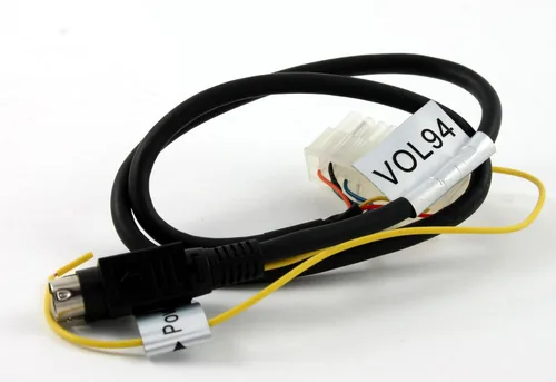 Vista 2 de VOL94B3 para Select* Volvo Bluetooth manos libres y adaptador de transmisión; compatible con Aux y HD Radio®