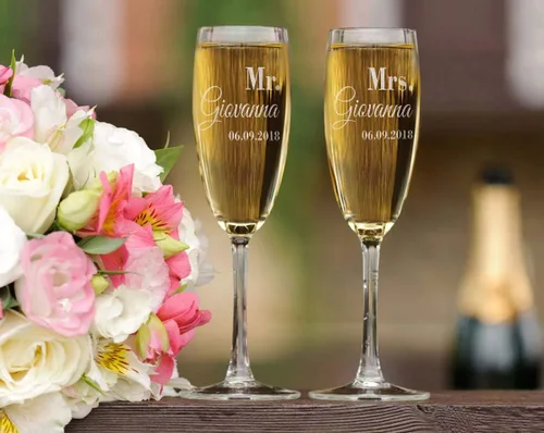 Vista 3 de Mr and Mrs. Grabado Boda Flautas Personalizadas Copas de champán 30 ° 50 Aniversario Mamá Papá