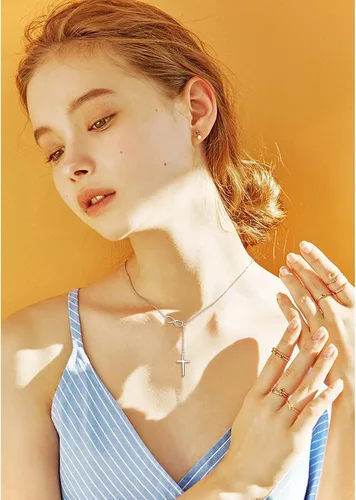 Vista 2 de SQKXKLCZ Collar religioso de plata de ley 925 estilo cruz