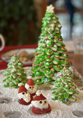 Vista 7 de Juego de Cortadores de Galletas de Copo de Nieve, 9 PCS Moldes de Galletas en Forma de Copo de Nieve, Galletas de Árbol de Navidad 3D con Exhibidor