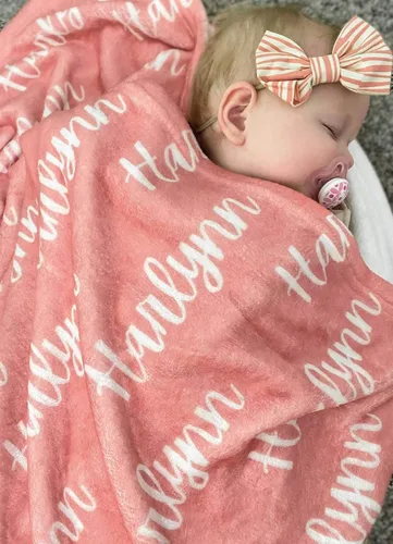 Vista 12 de Mantas con nombre personalizadas para bebés, niños y adultos. Manta con nombre personalizado del nombre del bebé. Manta con nombre personalizada