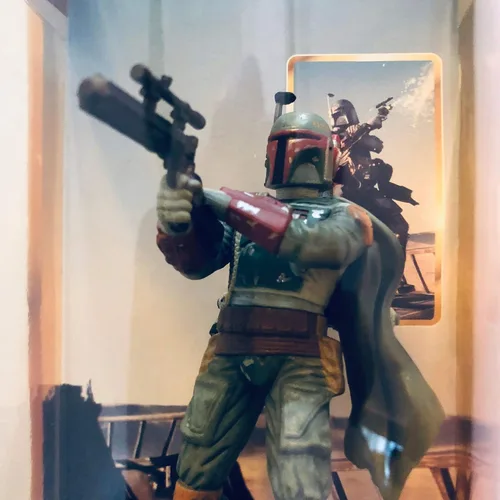 Vista 3 de Star Wars Epic Force - Figura de Boba Fett de 6 pulgadas sobre base giratoria de 360°