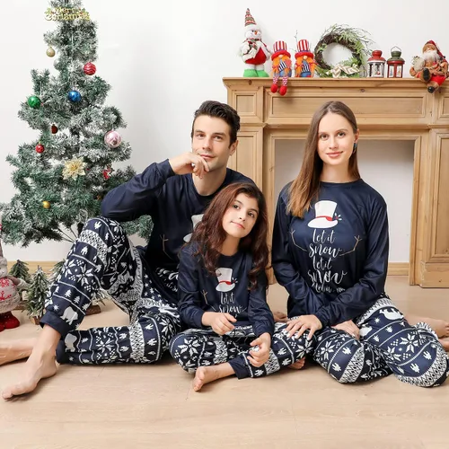 Vista 2 de Matching Christmas Pajamas for Family, Funny Holiday Cute Let It Snow Print Tops and Plaid Pants Xmas Sleepwear Pjs Set