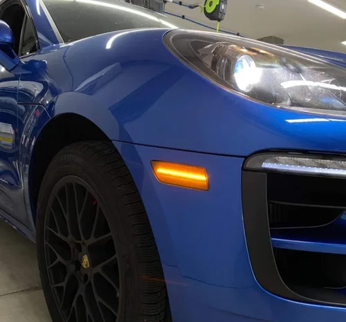 Vista 5 de iJDMTOY Kit de Luces Marcadoras Laterales de Parachoques LED Completas de Lente Transparente y Ámbar Compatible con Porsche Macan 2014-2024