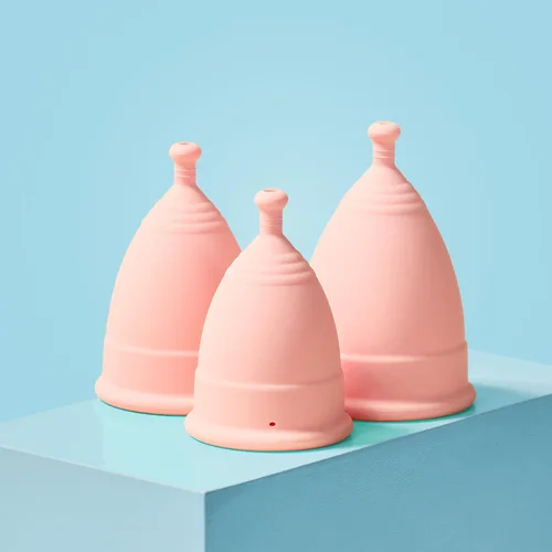 Vista 6 de Mooncup® Copa menstrual para principiantes reutilizable, ultra suave y fácil de insertar, ideal para períodos de flujo pesado, tamaño adolescente
