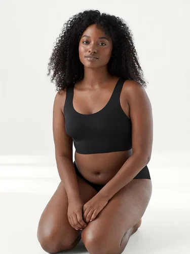 Vista 4 de True & Co Sujetador de cuello redondo para mujer