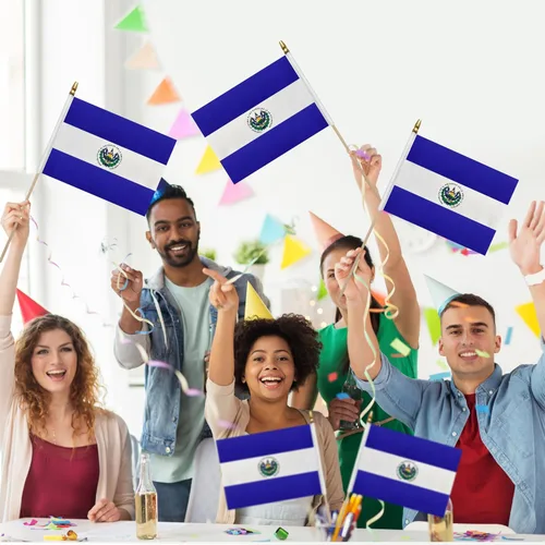 Vista 5 de WEITBF Paquete de 12 banderas de El Salvador de 8 x 12 pulgadas, pequeñas banderas salvadoreñas en palo, mini bandera de mano para decoración al