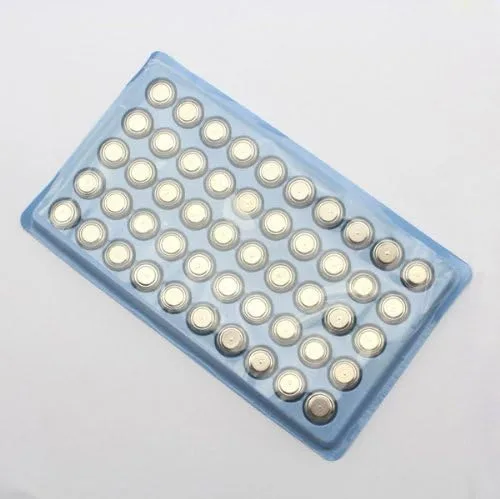 Vista 2 de 50 pilas alcalinas AG13 357A A76 303 LR44 SR44SW SP76 L1154 RW82 RW42