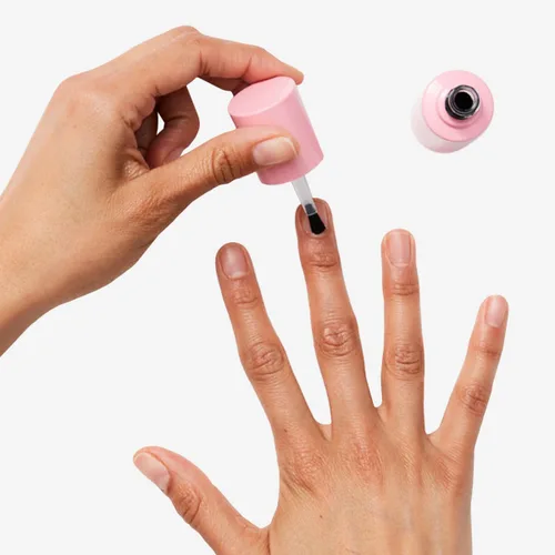 Vista 2 de Olive & June Fortalecedor de uñas Sana y acondiciona uñas débiles y quebradizas Hasta un 77% de aumento en la fuerza Previene la descamación