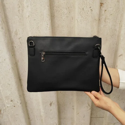 Vista 4 de Bolso cruzado de cuero sintético con remache para mujer, bolso de embrague con correa de mano
