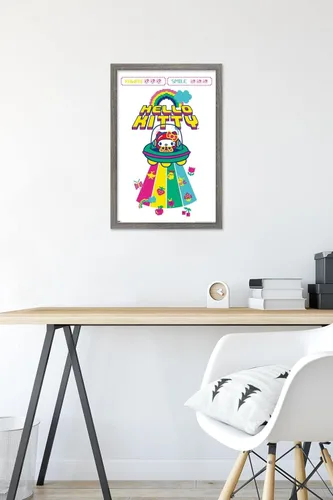 Vista 6 de Trends International Hello Kitty: 22 Kawaii Arcade - Póster de pared de alienígena, 22.4 pulgadas de largo x 14.7 W, versión enmarcada de madera