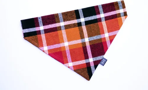 Vista 3 de Plaid Flannel Over the Collar Dog Bandana Perfect for Thanksgiving and Christmas, Handmade Warm and Soft Slip On Pet Bandana for Fall and Winter