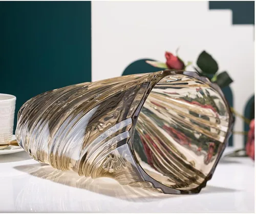 Vista 4 de Jarrón de cristal ámbar de 11.6 pulgadas, moderno y elegante jarrón decorativo en espiral para centro de mesa